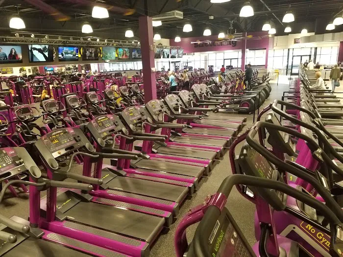 Planet Fitness Picture 3