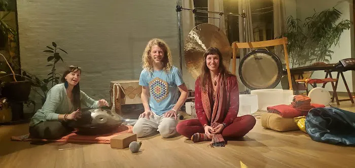 West End Yoga Studio Picture 4