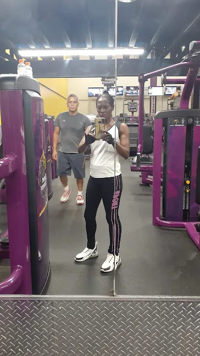Planet Fitness Picture 5