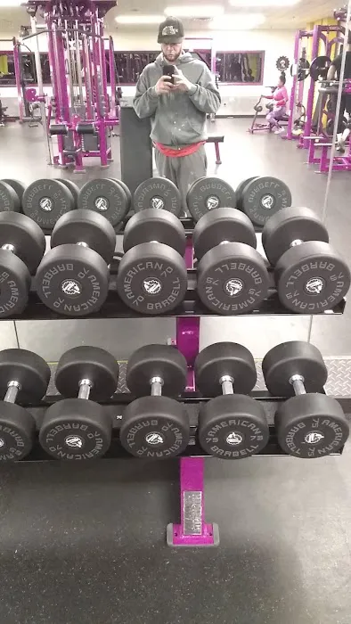 Planet Fitness Picture 4