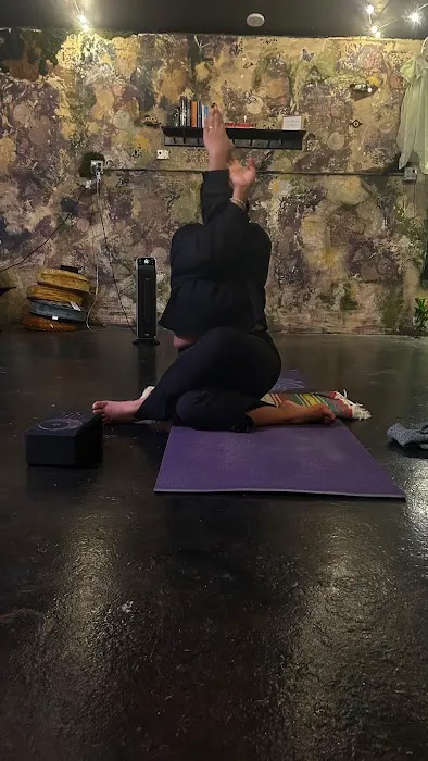 Rise & Align Yoga Studio Picture 5