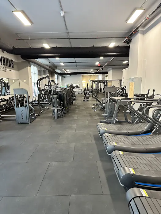 Iron Works Fitness River Wards Picture 3
