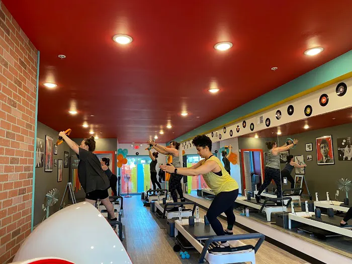 Retro Pilates, Philadelphia PA Picture 7