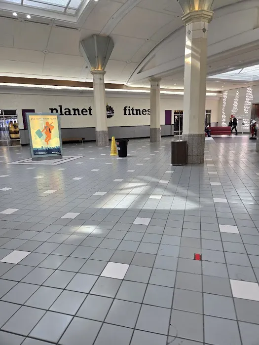 Planet Fitness Picture 3