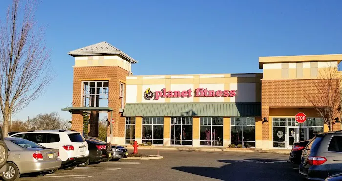 Planet Fitness Picture 2