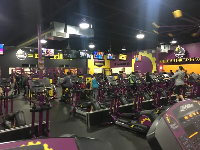 Planet Fitness Picture 3