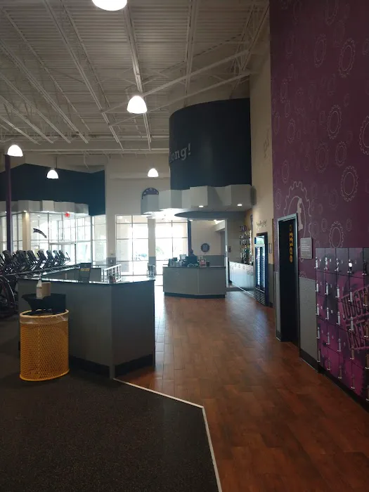 Planet Fitness Picture 7