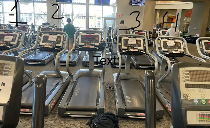 LA Fitness Picture 5