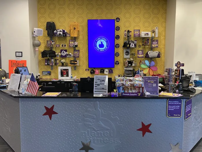 Planet Fitness Picture 3