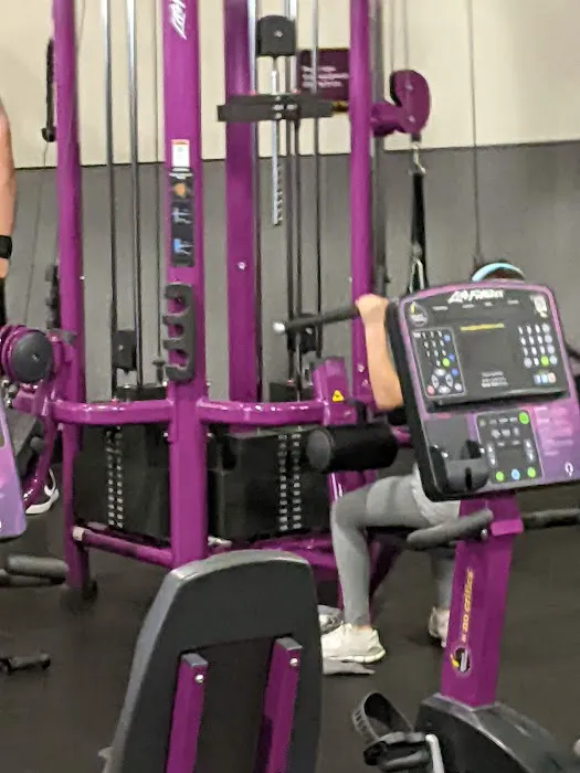 Planet Fitness Picture 1
