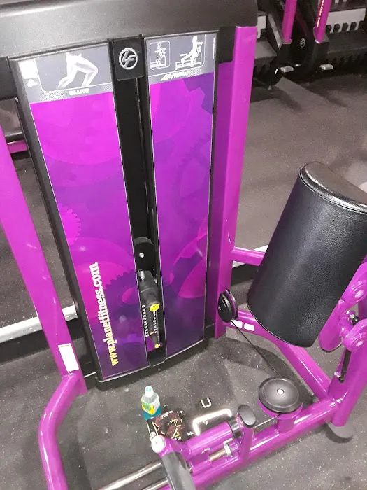 Planet Fitness Picture 8