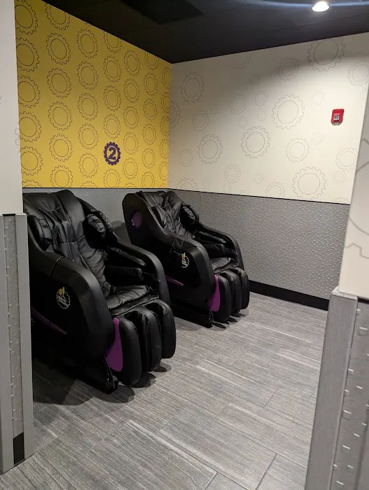 Planet Fitness Picture 2