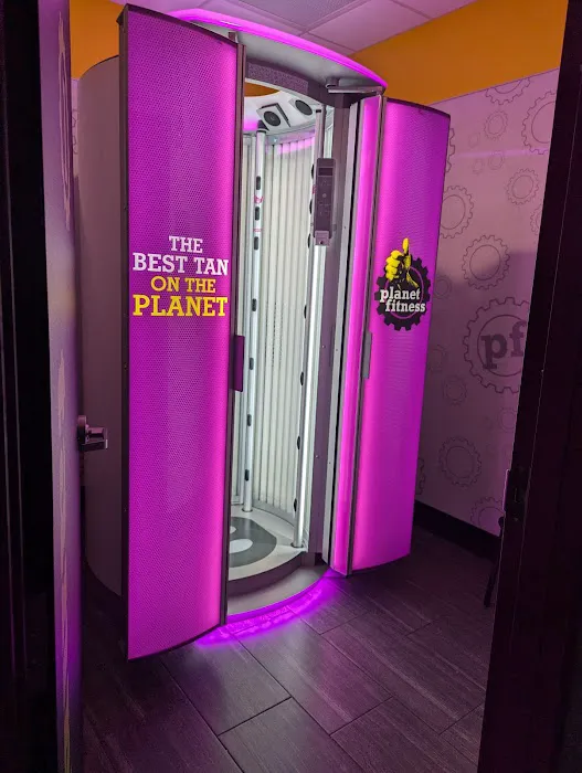 Planet Fitness Picture 5