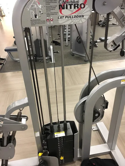LA Fitness Picture 7
