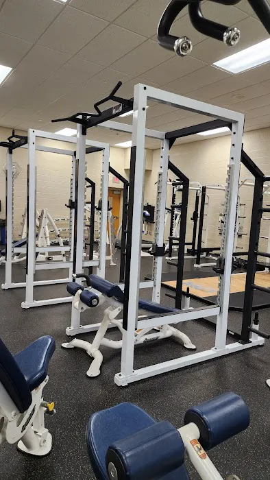 Planet Fitness Picture 10