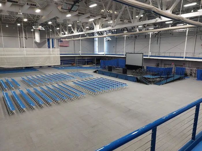 Alumni Sports Fitness Center Picture 9