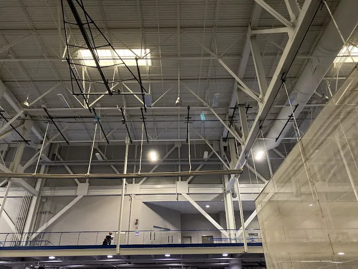 Alumni Sports Fitness Center Picture 4
