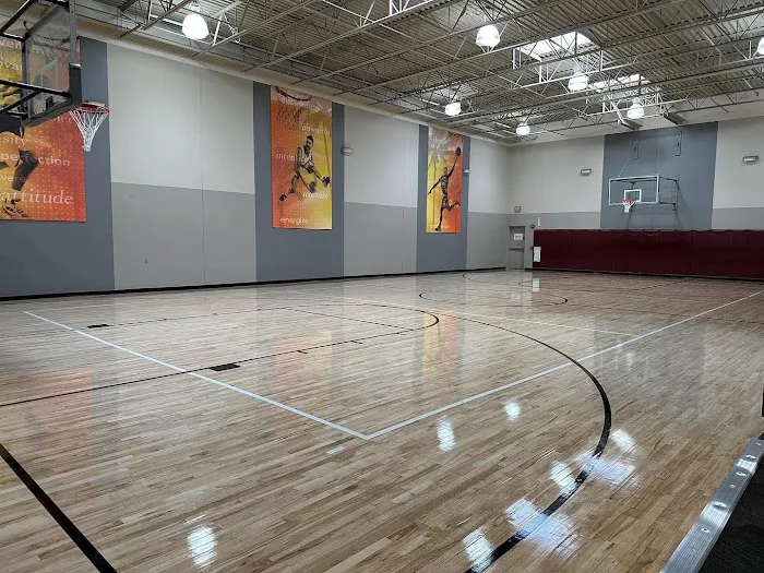 LA Fitness Picture 5