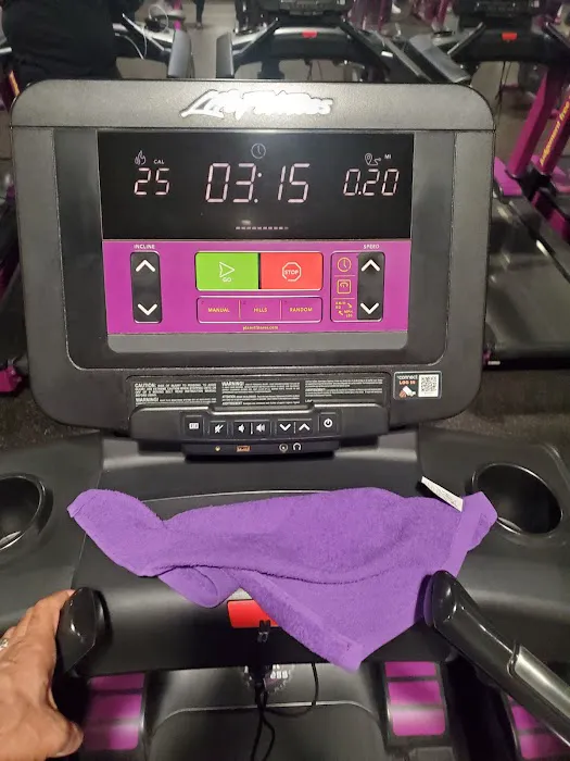 Planet Fitness Picture 5