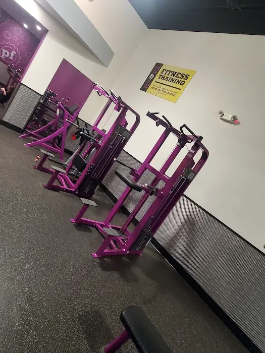 Planet Fitness Picture 6
