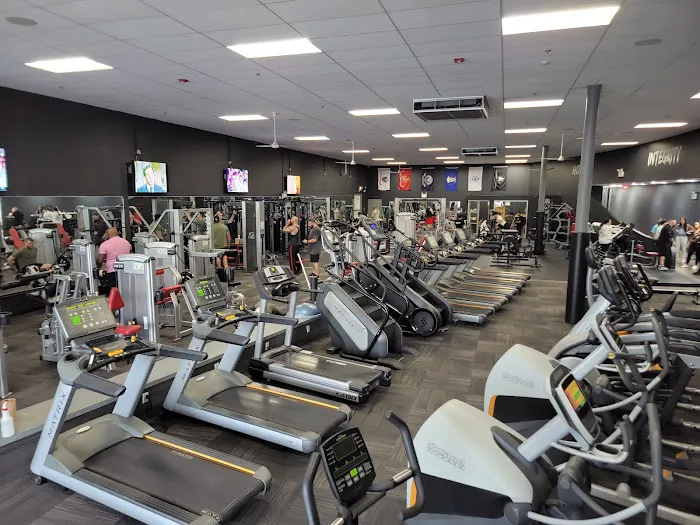 WOLF Fitness Pennsburg Picture 3