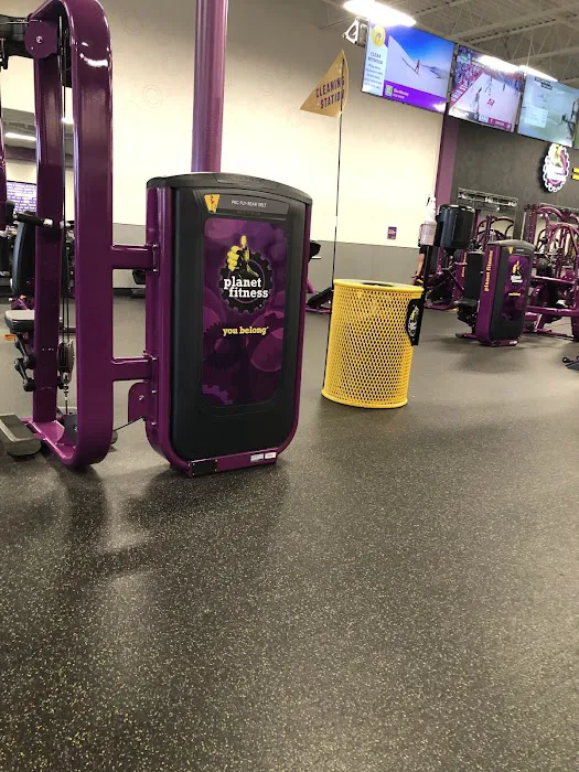 Planet Fitness Picture 10