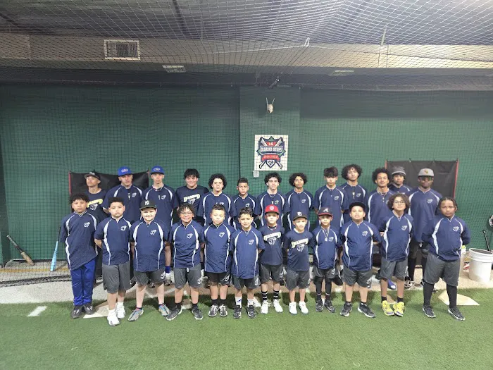 LQ Diamond Dreams Baseball Academy Picture 1