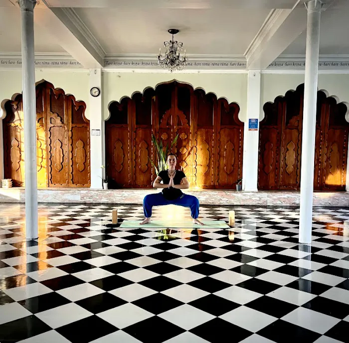 Bhakti Studio Yoga Picture 1