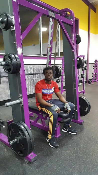 Planet Fitness Picture 3