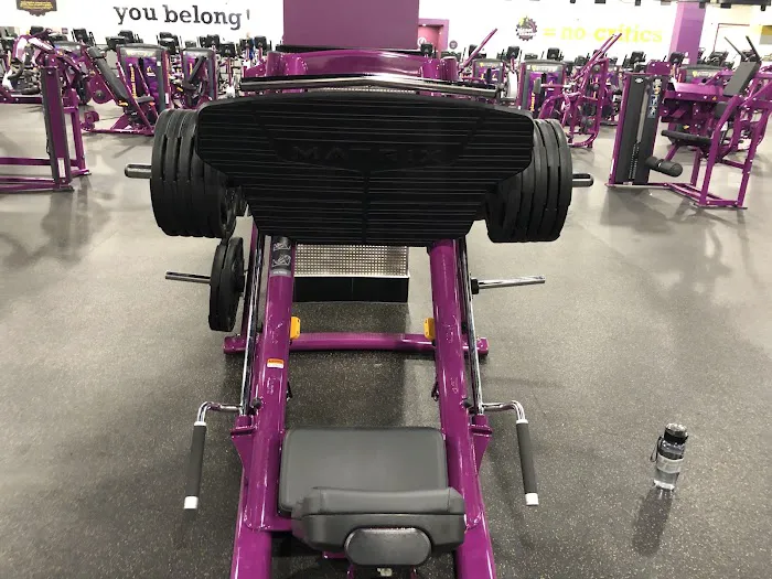 Planet Fitness Picture 1