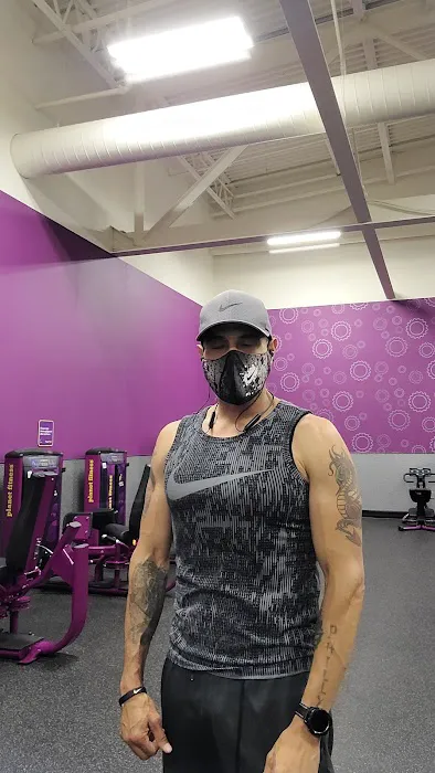 Planet Fitness Picture 4