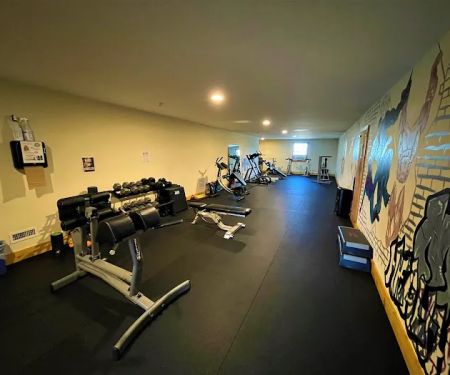 Metal Health Gym & Fitness