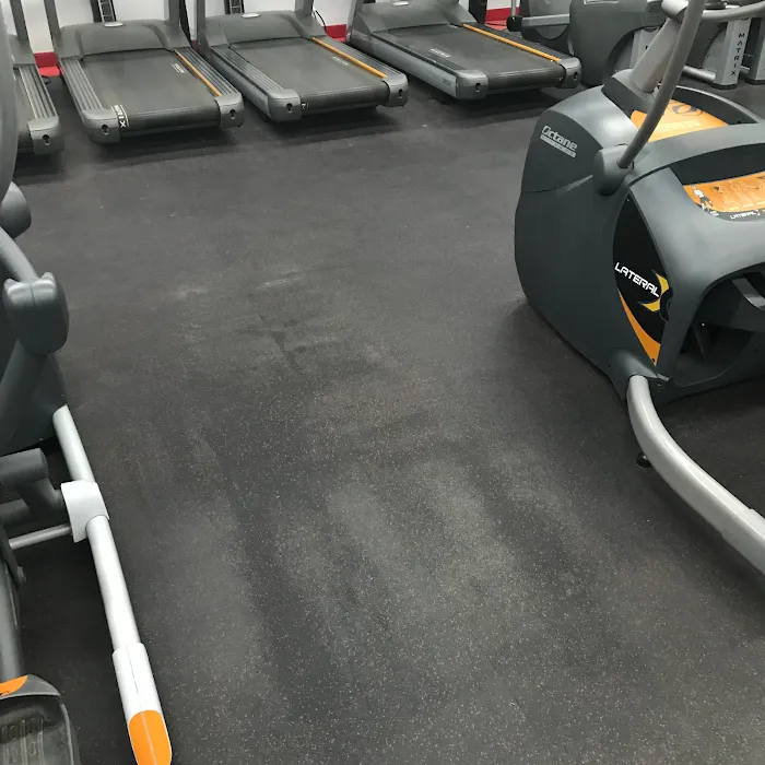 Park Club Fitness Picture 9