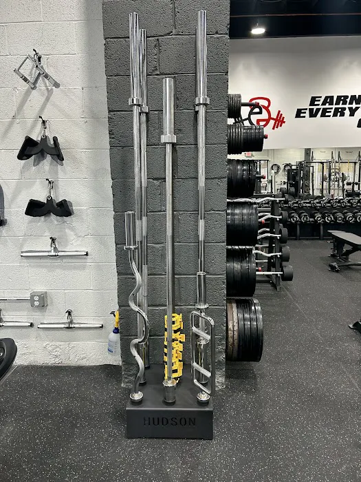 Earn Everything Gym Picture 6