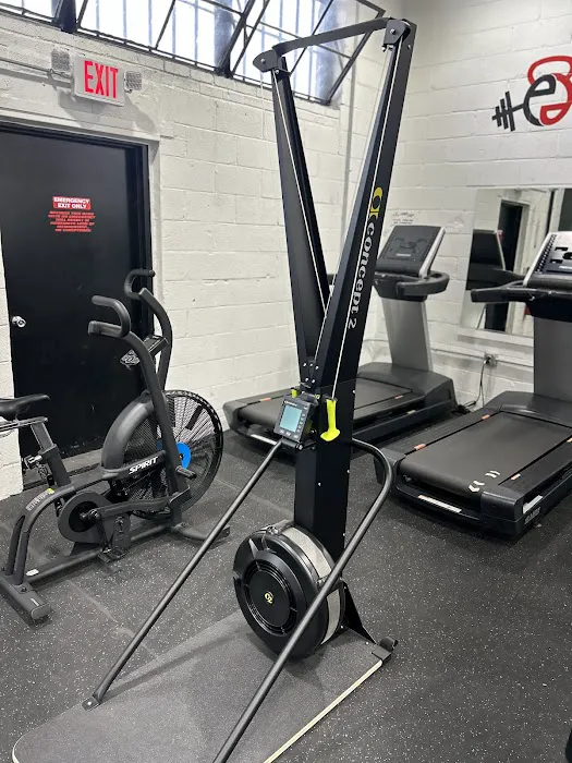 Earn Everything Gym Picture 9