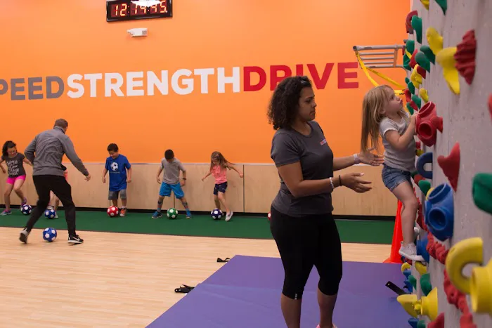 The Edge Fitness Clubs Picture 1