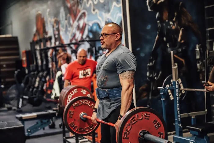 Dan Campos Fitness Picture 4