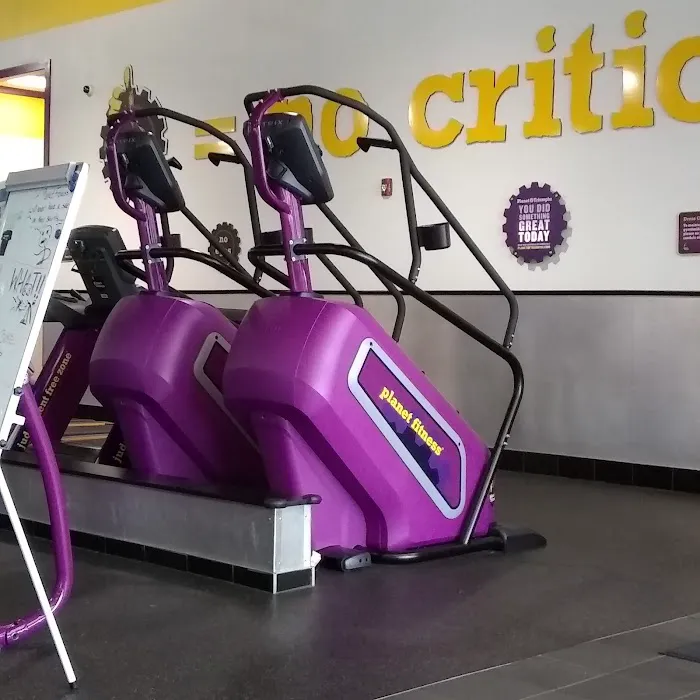 Planet Fitness Picture 3