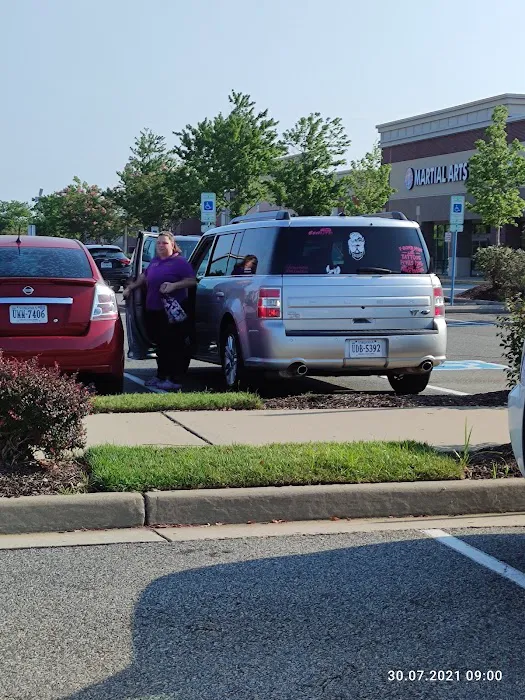 Planet Fitness Picture 8