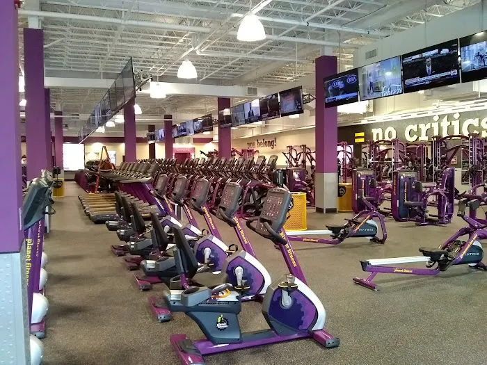 Planet Fitness Picture 2