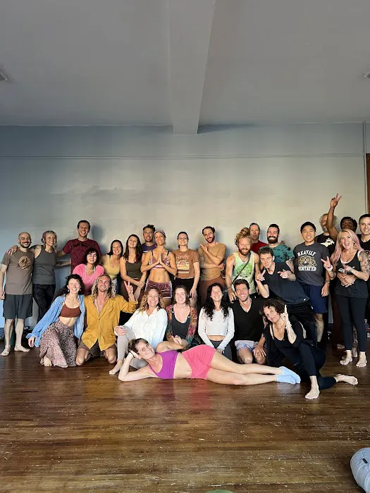 COCOON PHILLY - Yoga, Movement & Holistic Arts Picture 5