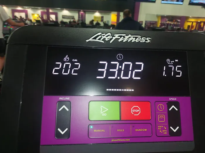 Planet Fitness Picture 9