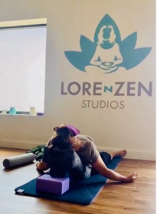 Lorenzen Studios yoga studio and language school Picture 2