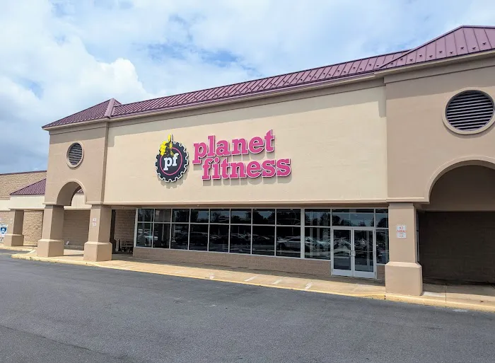 Planet Fitness Picture 5