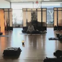 Living Room Yoga ico