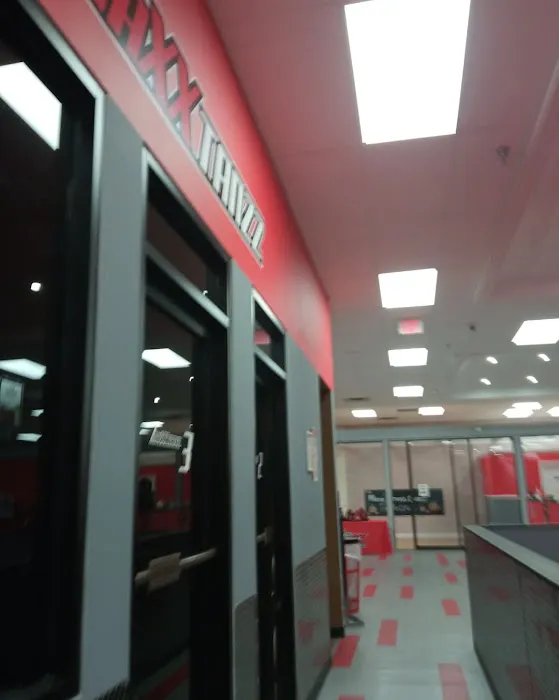 Maxx Fitness Clubzz Trexlertown Picture 1
