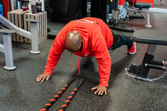 1COR6:19 FITNESS Picture 10