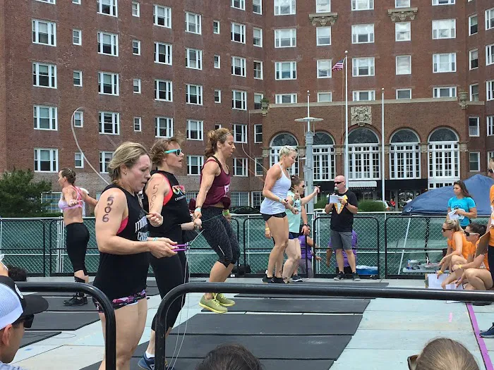 F13 Performance Picture 4