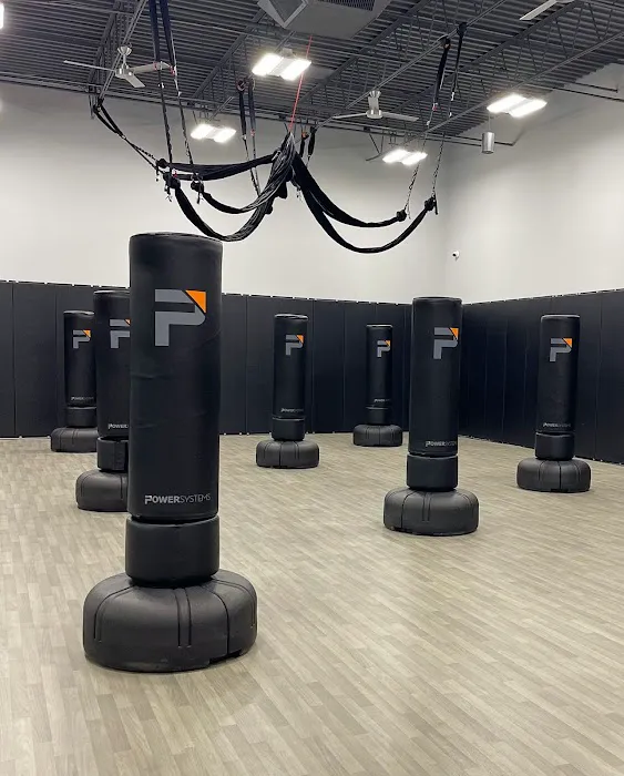URGE FITNESS Edgewater Park Picture 2