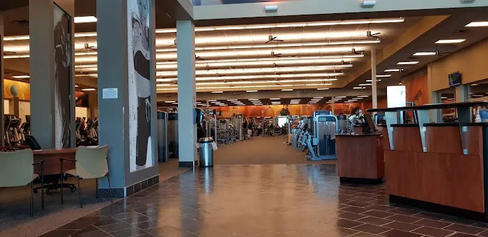 LA Fitness Picture 2